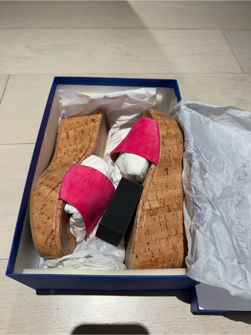 Stuart Weitzman Summer Wedge Magenta
